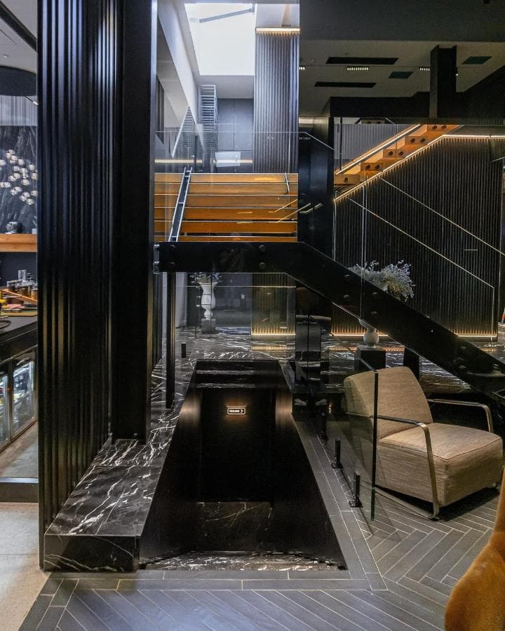 The piano in the lobby